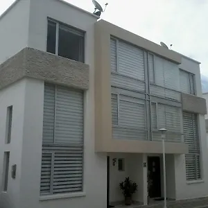 酒店 Near Airport And, 基多
